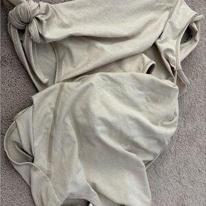 Nesting Days Newborn Carrier